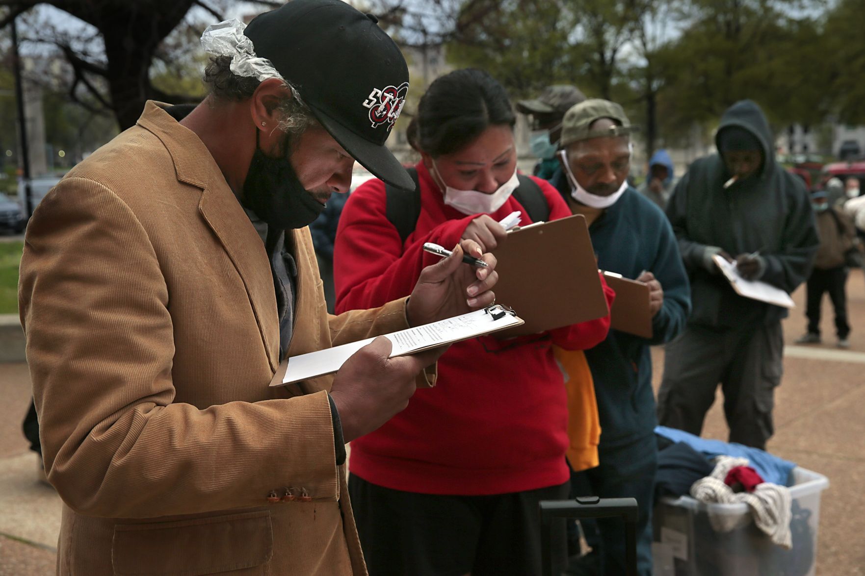 Vaccines brought to downtown homeless